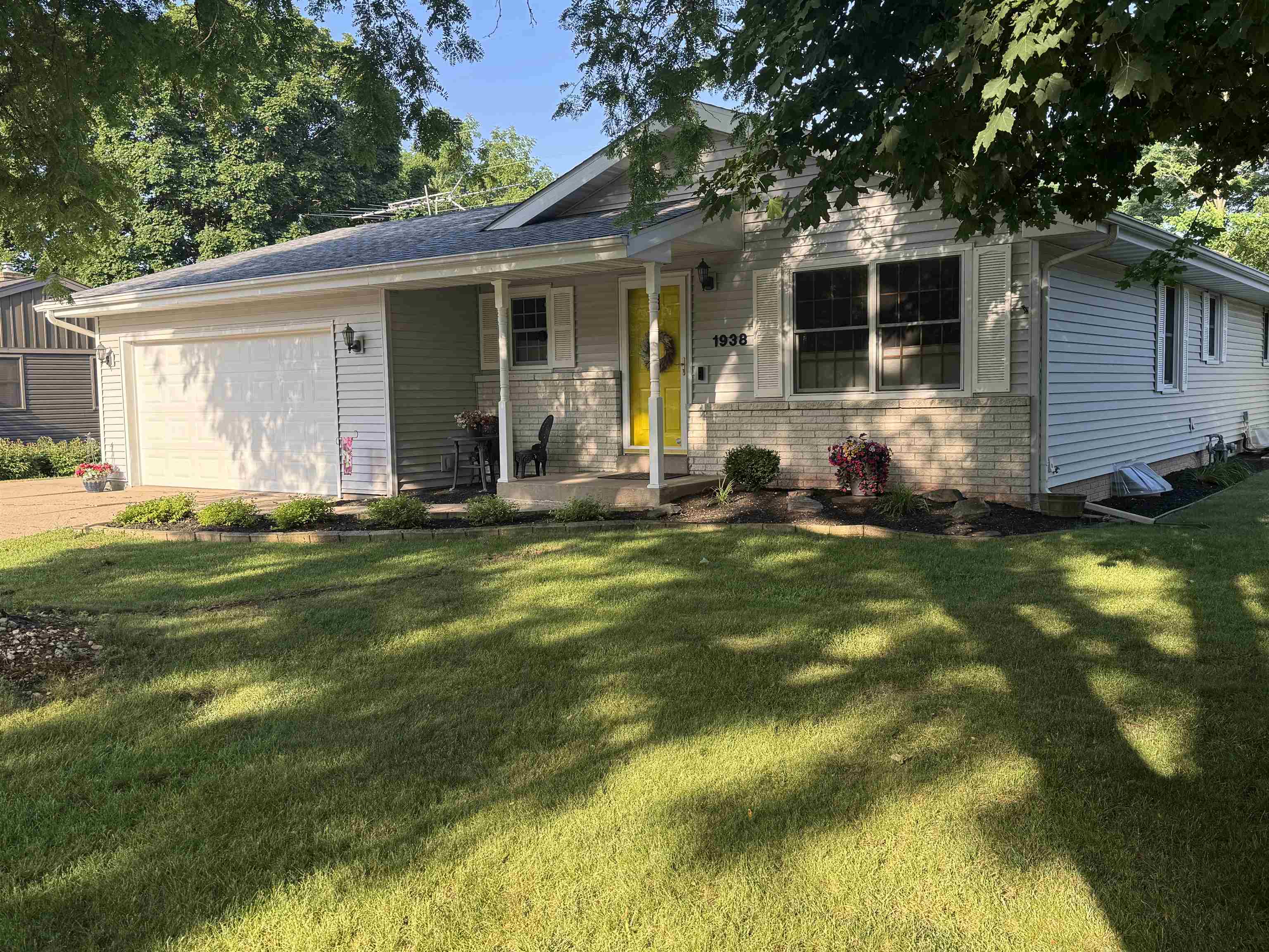 1938 Bootmaker Drive Beloit, WI 53511 - Photo 1 of 28