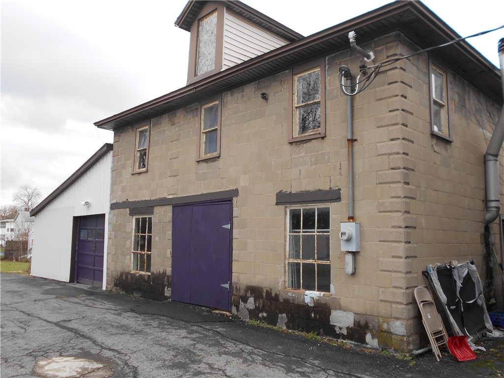 215 State Street Auburn, NY 13021 - Photo 4 of 7