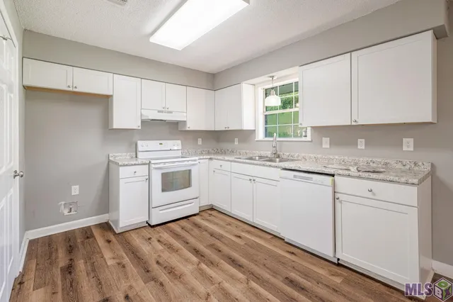 $149,900 | 37520 Butz Road, White Castle, LA 70788