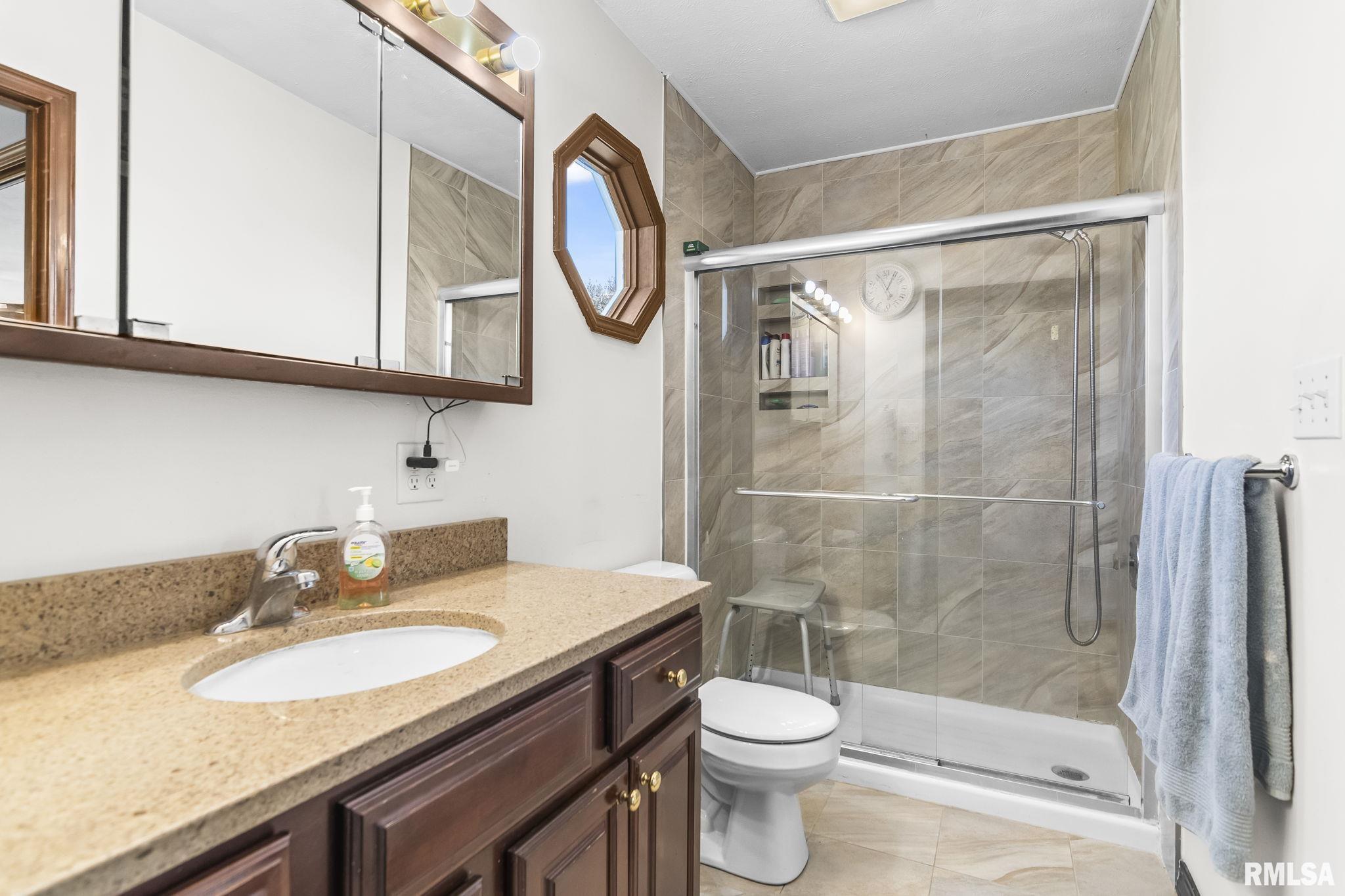 7713 West Outer Road Sherman, IL 62684 - Photo 20 of 48