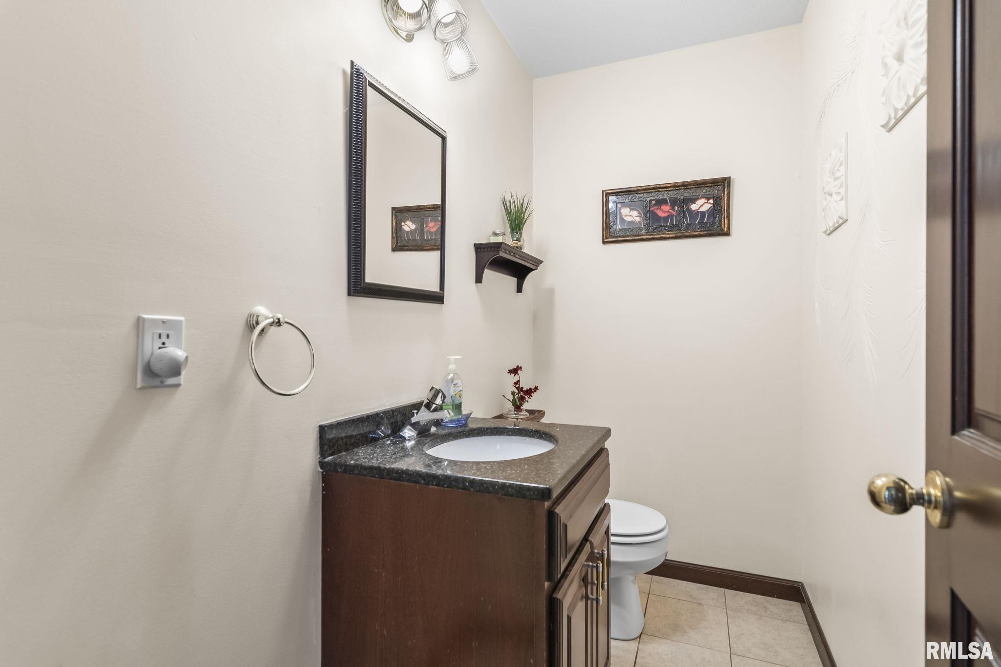 7713 West Outer Road Sherman, IL 62684 - Photo 22 of 48