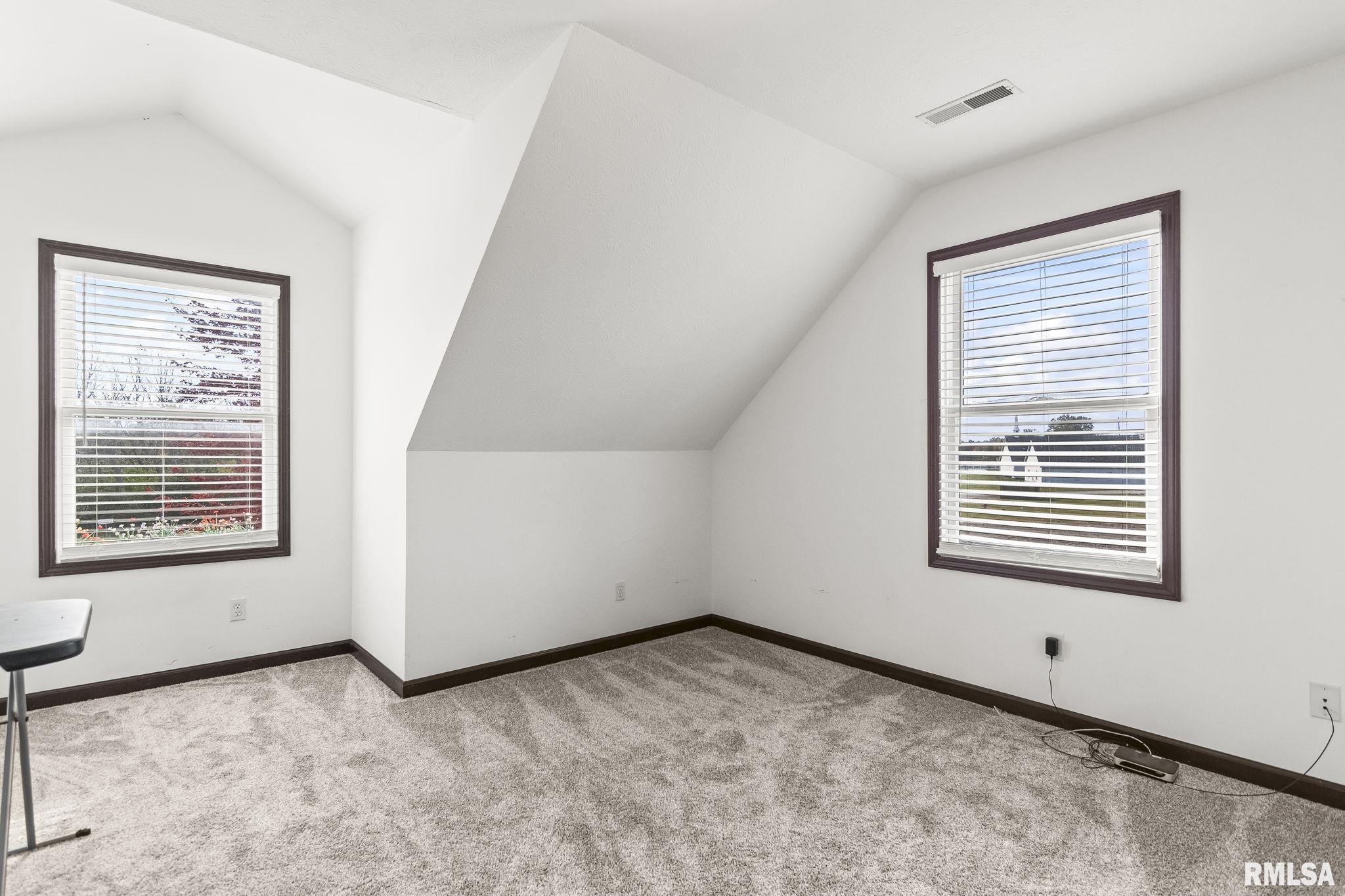 7713 West Outer Road Sherman, IL 62684 - Photo 35 of 48