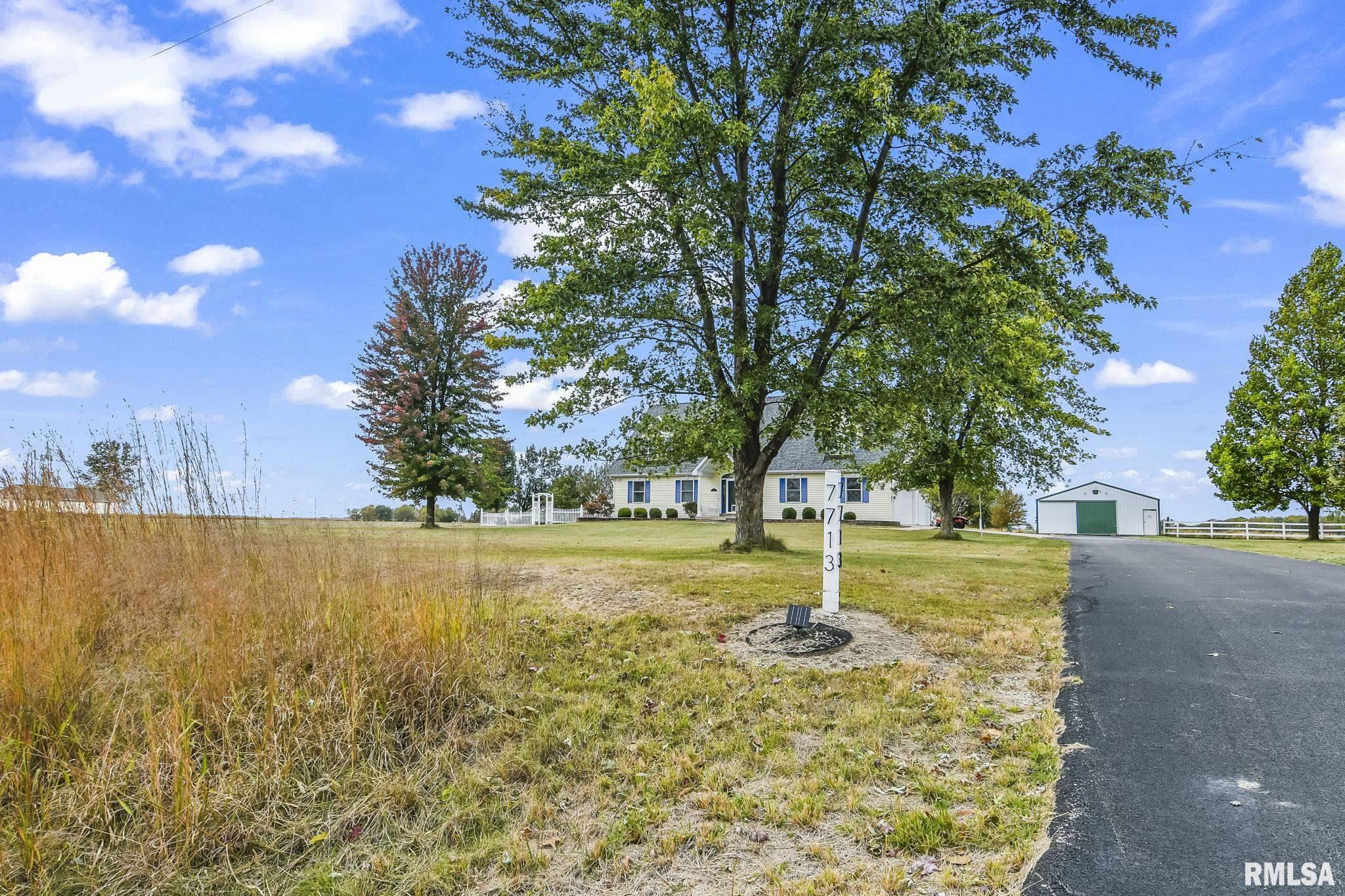 7713 West Outer Road Sherman, IL 62684 - Photo 4 of 48