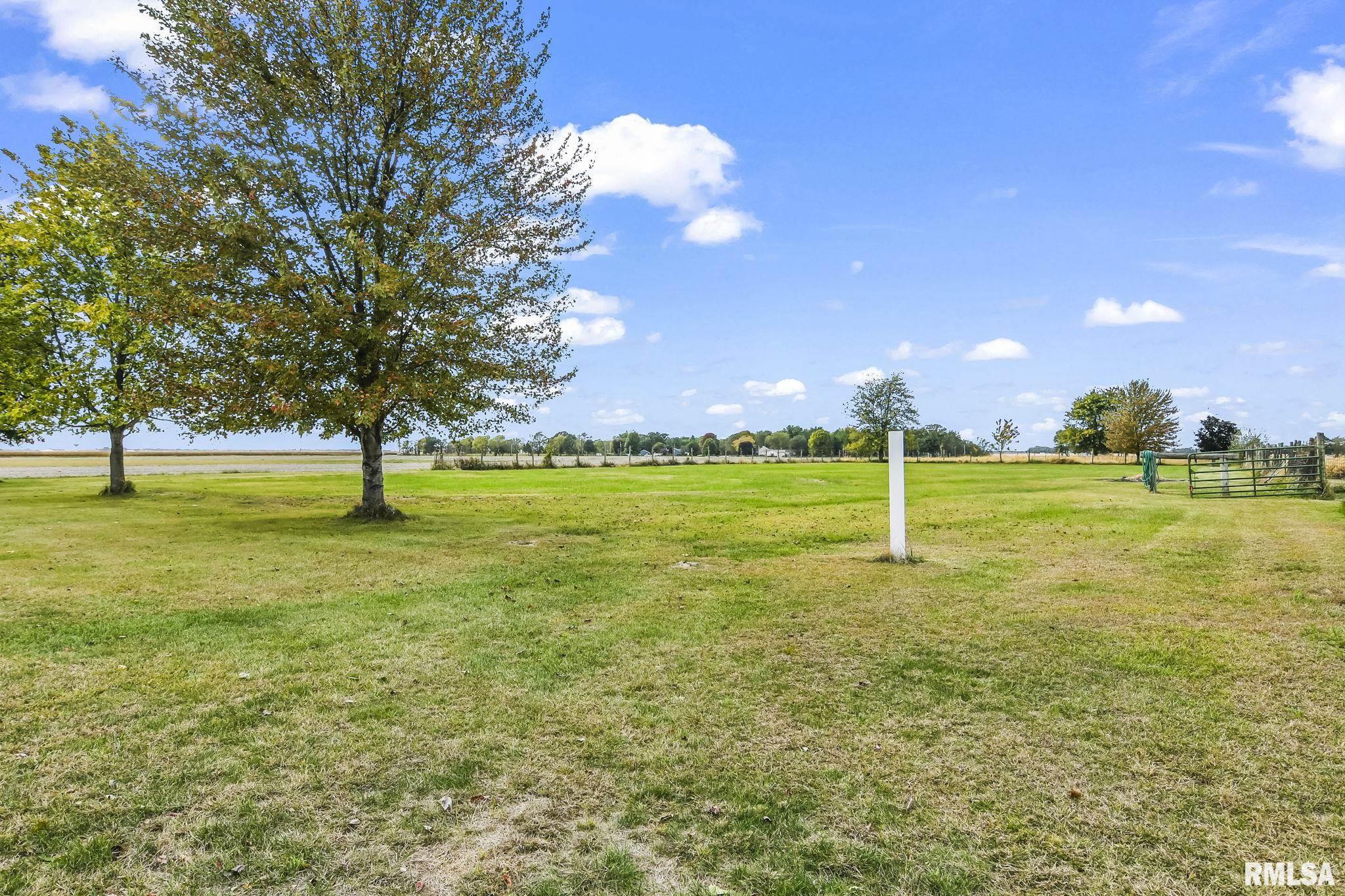 7713 West Outer Road Sherman, IL 62684 - Photo 44 of 48