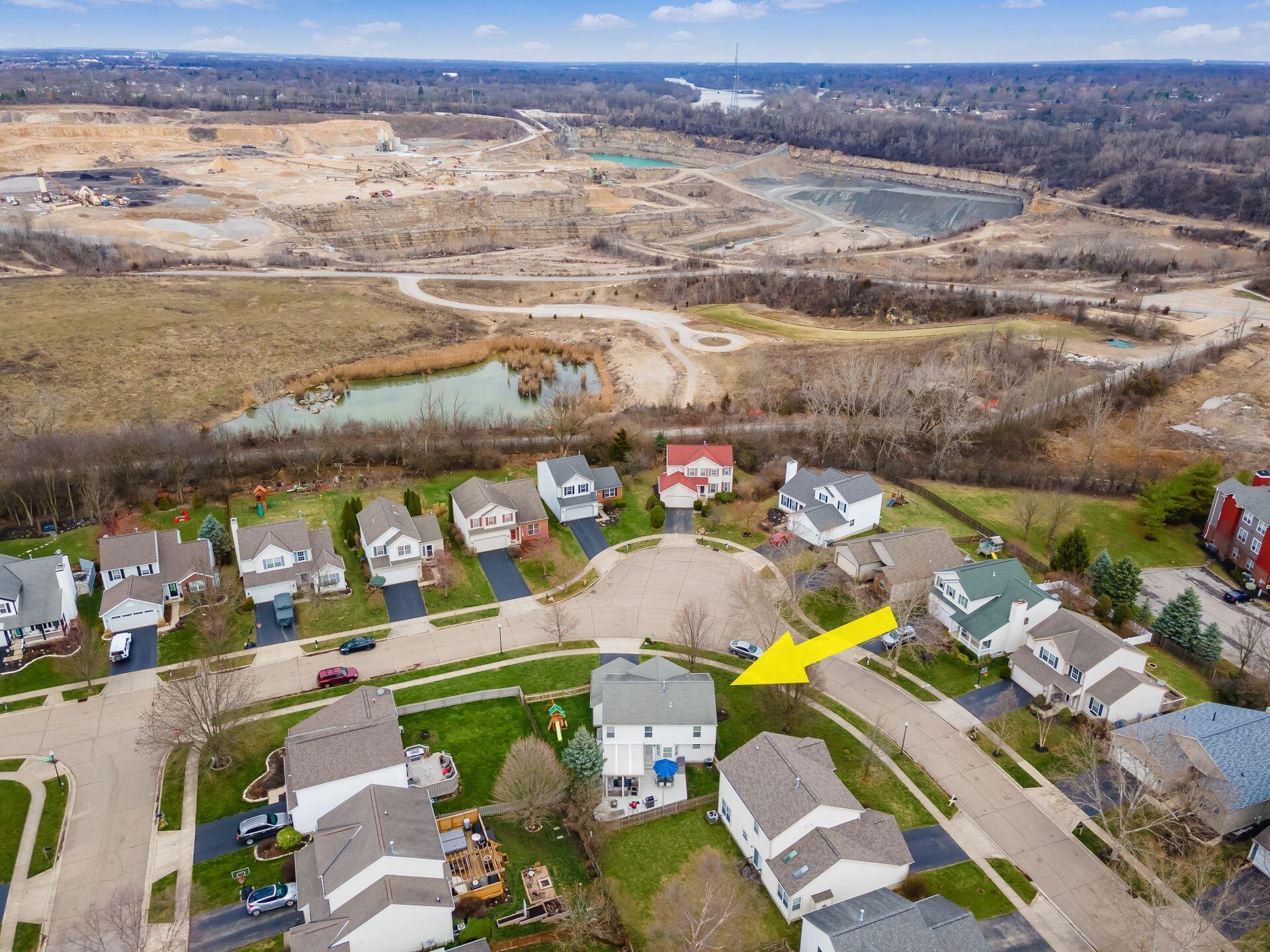 2476 Limestone Way Columbus, OH 43228 - Photo 48 of 52 Aerial