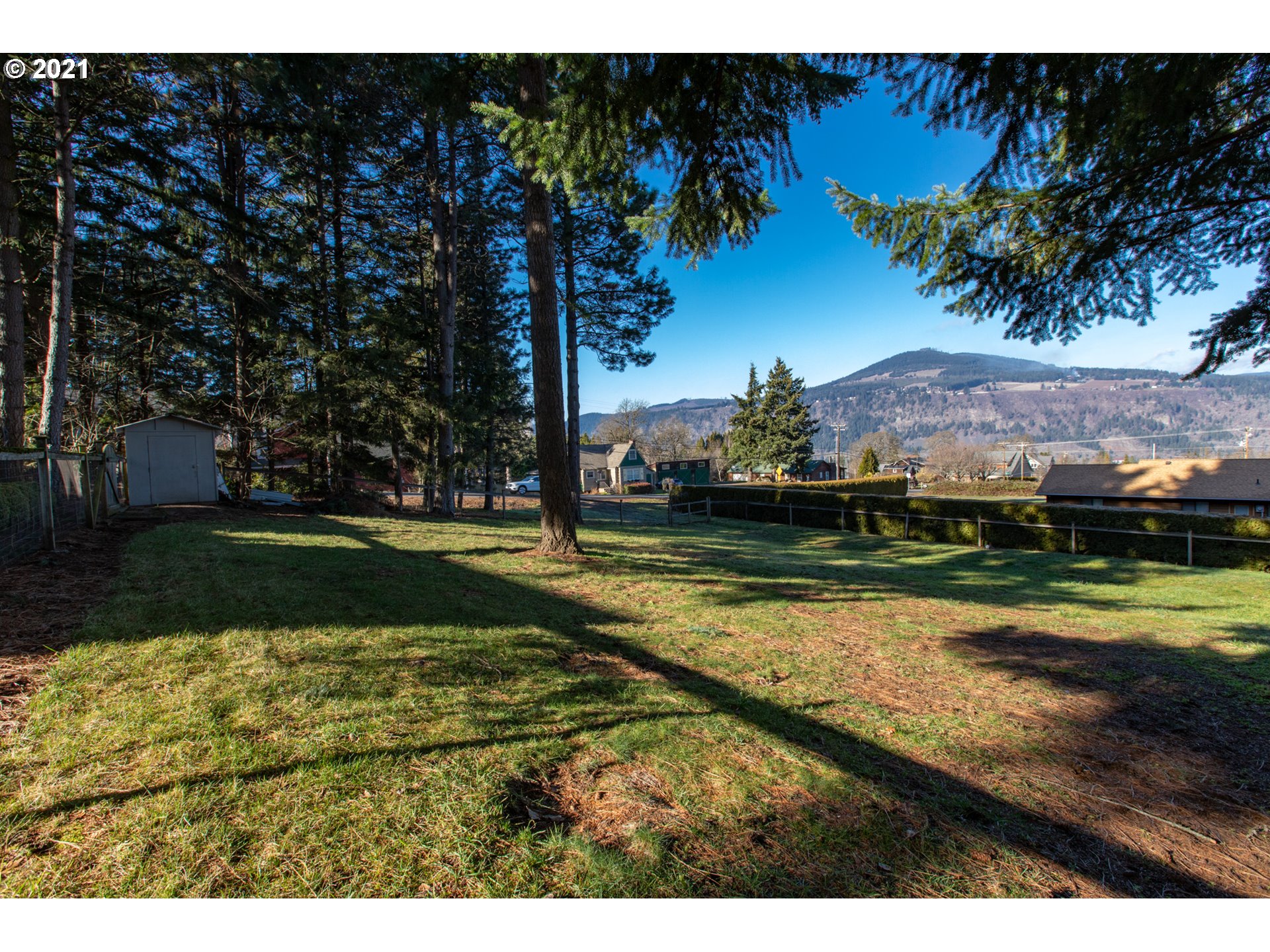 605 Frankton Road Hood River, OR 97031 - Photo 20 of 32 Gallery Image 20