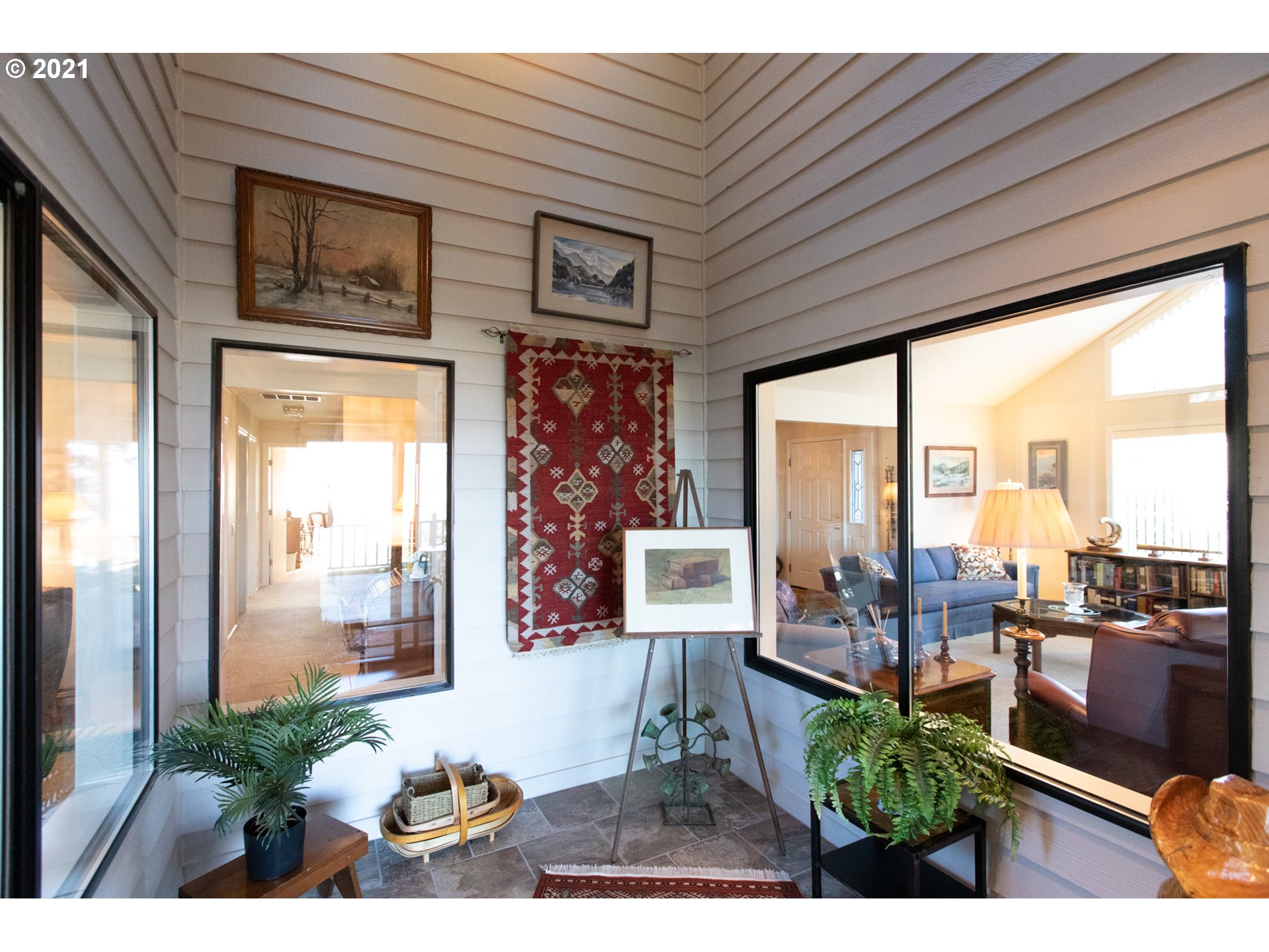605 Frankton Road Hood River, OR 97031 - Photo 23 of 32 Gallery Image 23