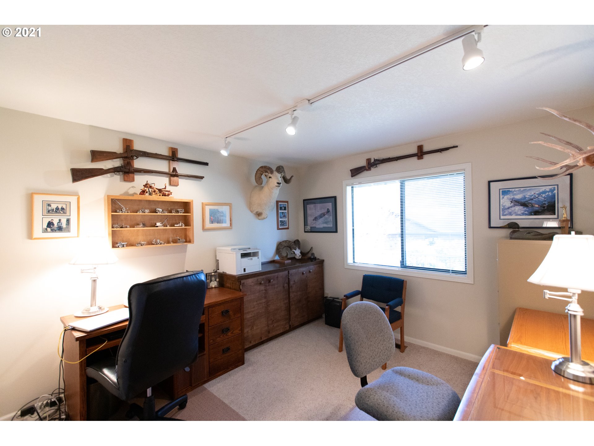 605 Frankton Road Hood River, OR 97031 - Photo 28 of 32 Gallery Image 28
