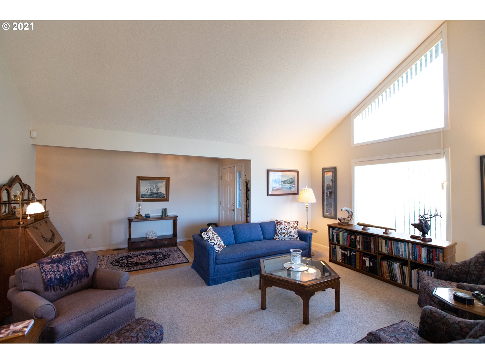 605 Frankton Road Hood River, OR 97031 - Photo 4 of 32 Gallery Image 4