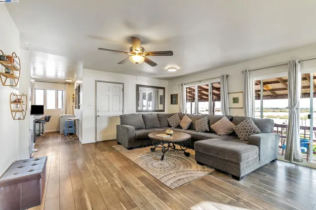 $650,000 | 71 Taylor Place, Bethel Island, CA 94511