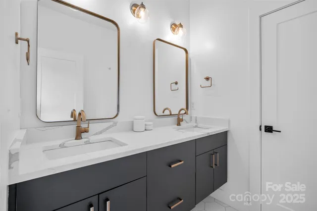 $615,000 | 41 Alaskan Drive, Leicester, NC 28748