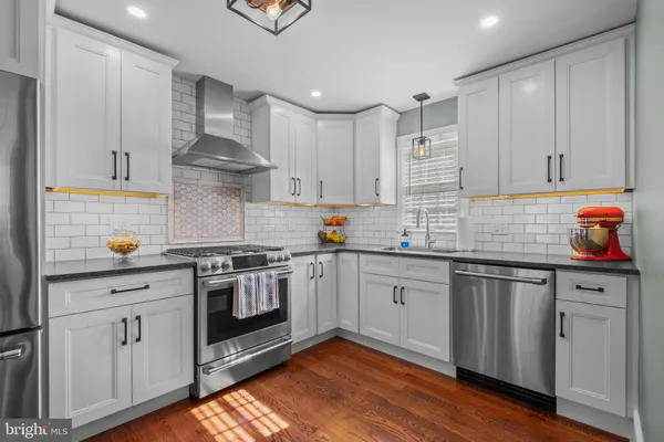 $425,000 | 341 West Graisbury Avenue, Audubon, NJ 08106