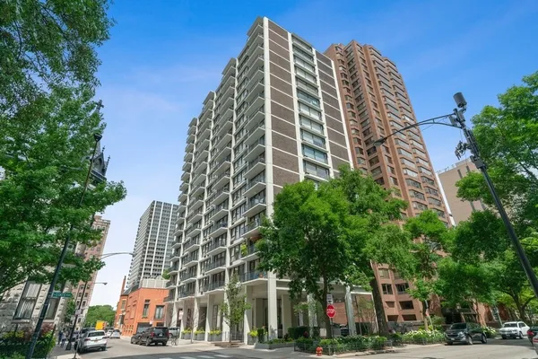 $625,000 | 1400 North State Parkway, Unit 5DEF, Chicago, IL 60610