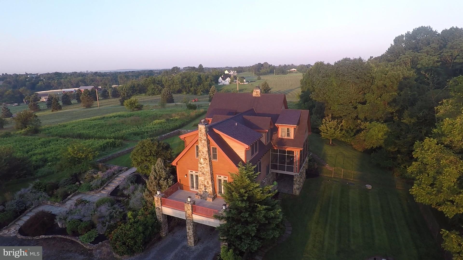 92 Orchard Road Hummelstown, PA 17036 - Photo 3 of 86 Gallery Image 3