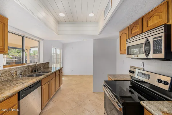 $806,000 | 13143 East Ocotillo Road, Chandler, AZ 85249