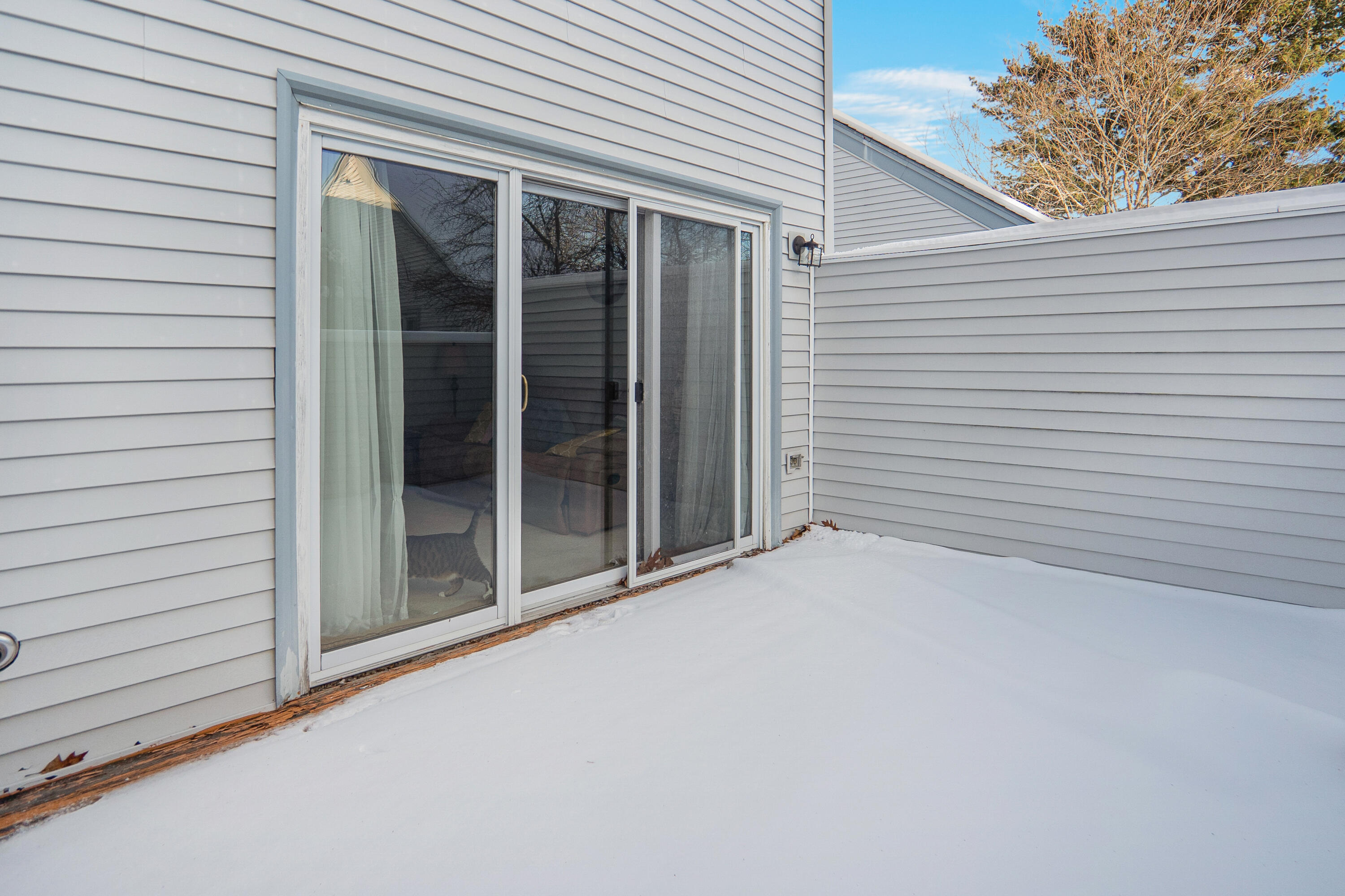 826 Ohio Street, Unit 6 Bangor, ME 04401 - Photo 17 of 38 Patio