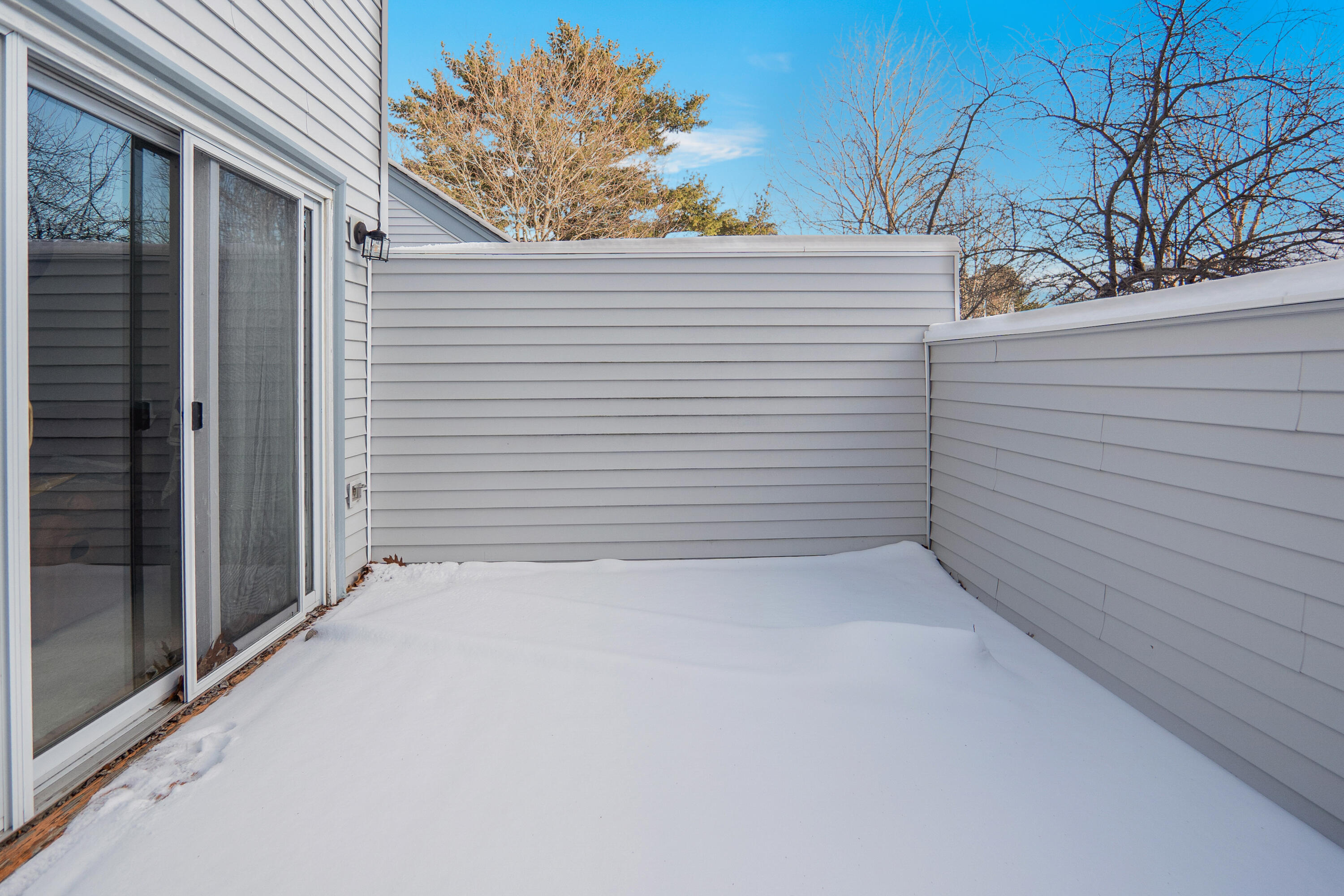 826 Ohio Street, Unit 6 Bangor, ME 04401 - Photo 19 of 38 Patio