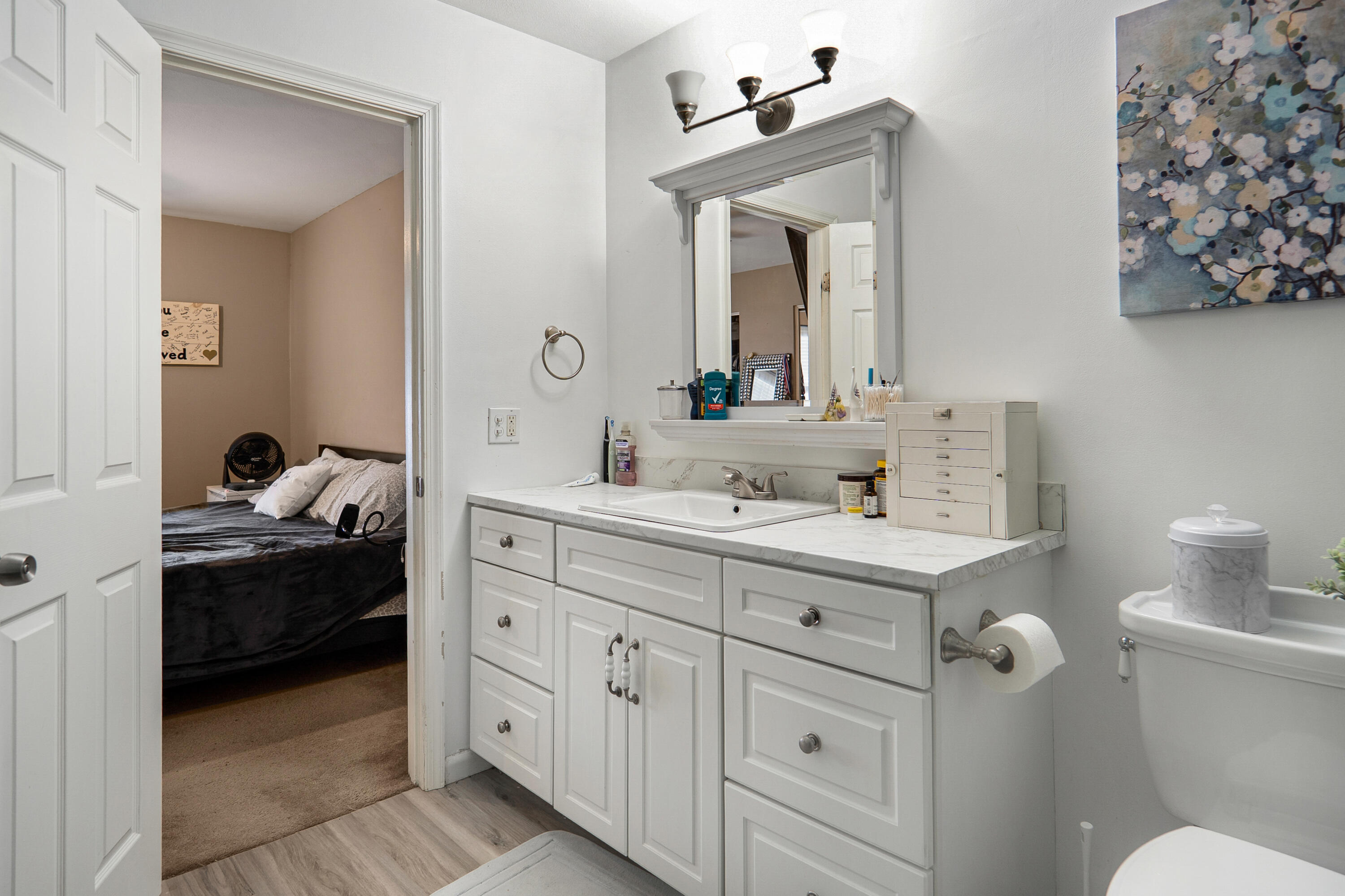 826 Ohio Street, Unit 6 Bangor, ME 04401 - Photo 29 of 38 Full Bath