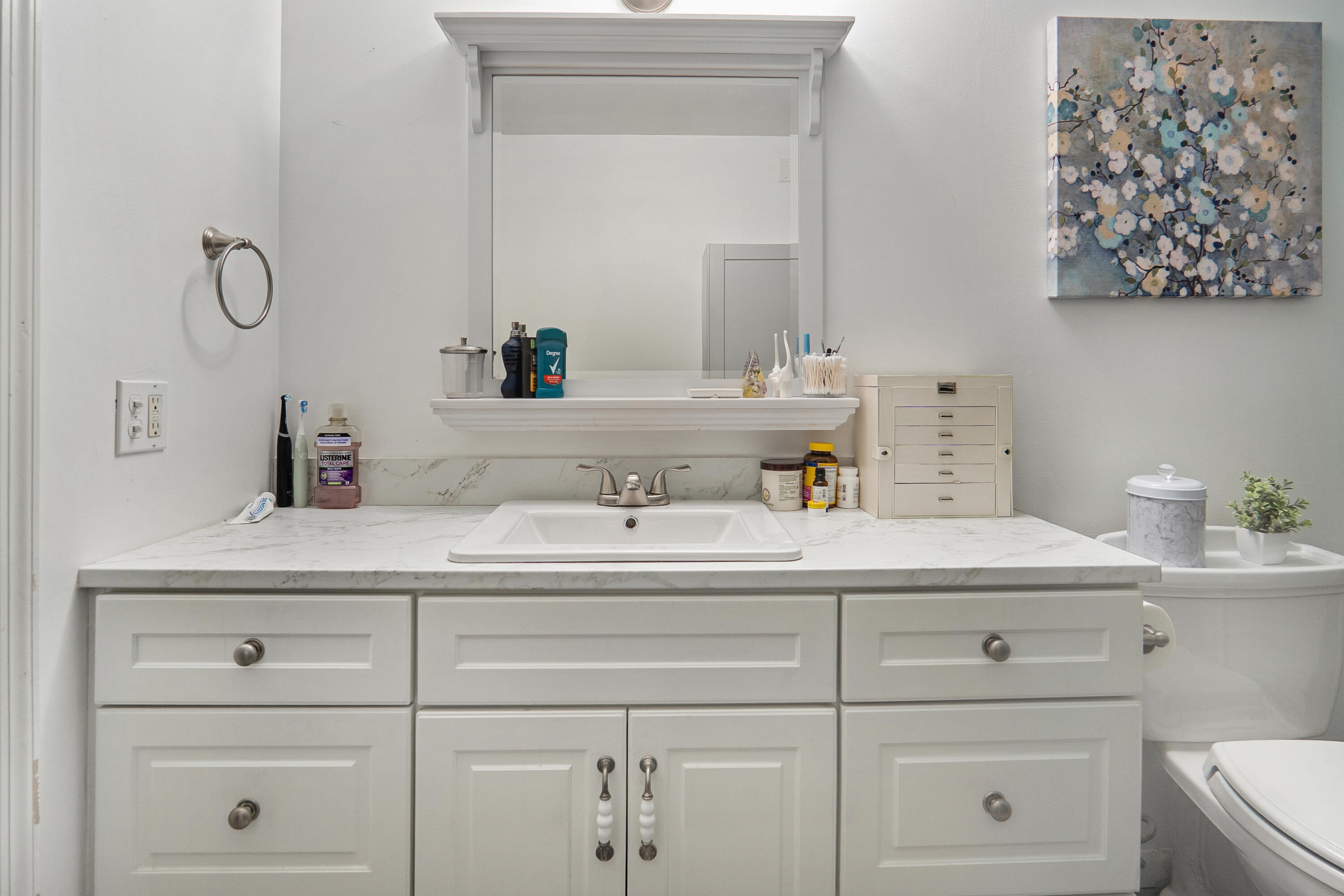 826 Ohio Street, Unit 6 Bangor, ME 04401 - Photo 31 of 38 Full Bath