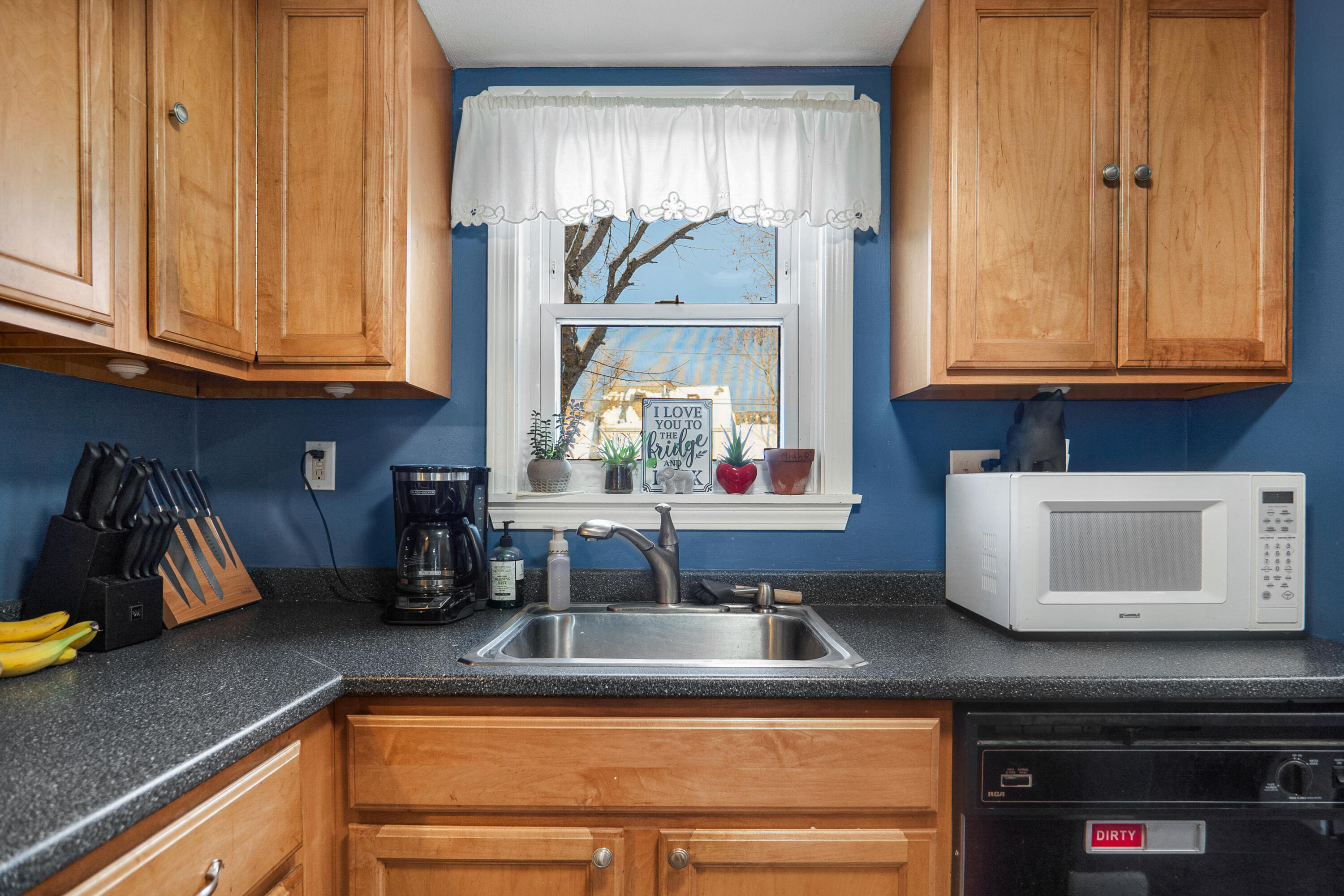 826 Ohio Street, Unit 6 Bangor, ME 04401 - Photo 4 of 35 Kitchen
