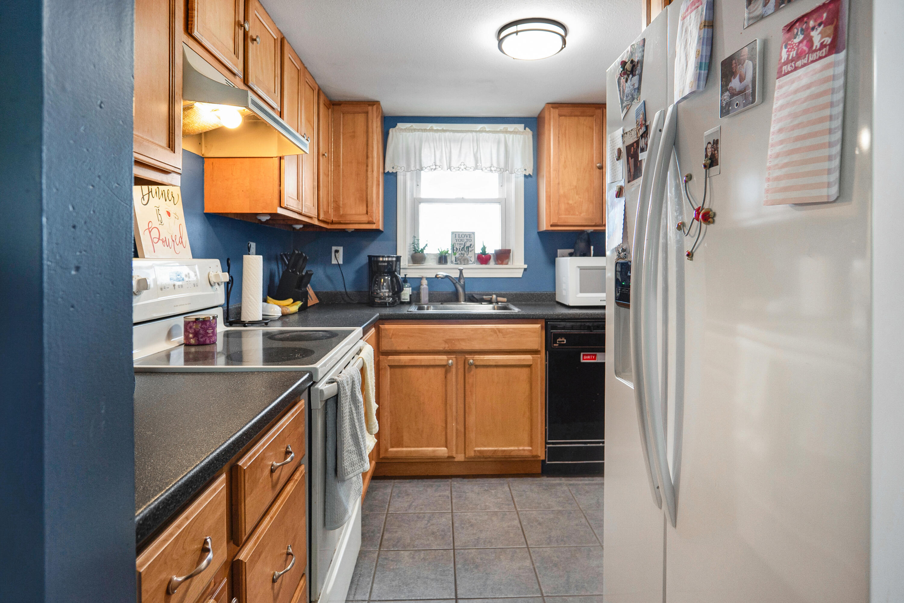826 Ohio Street, Unit 6 Bangor, ME 04401 - Photo 6 of 35 Kitchen