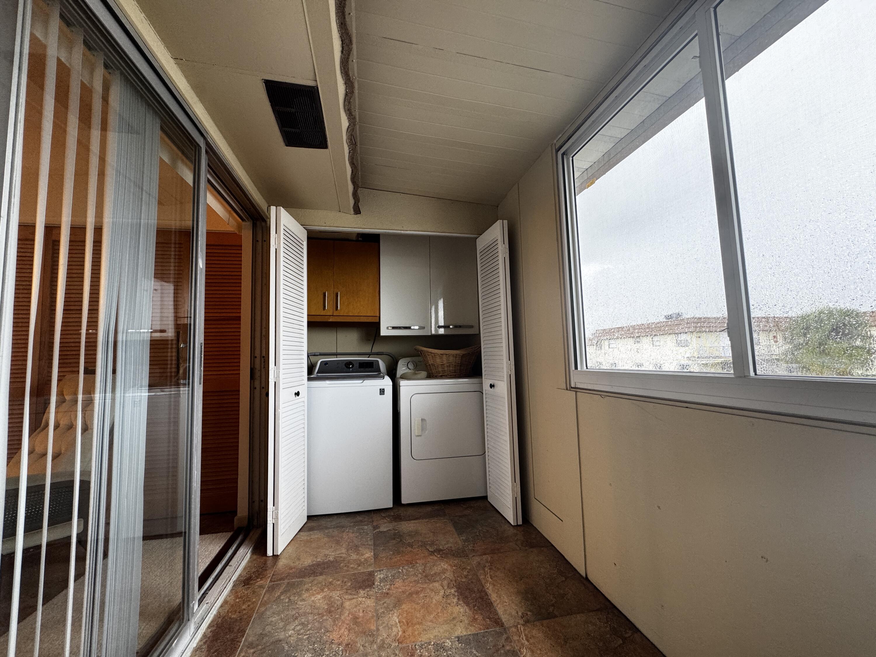 279 Saxony F, Unit 279 Delray Beach, FL 33446 - Photo 13 of 18 IMG_4103