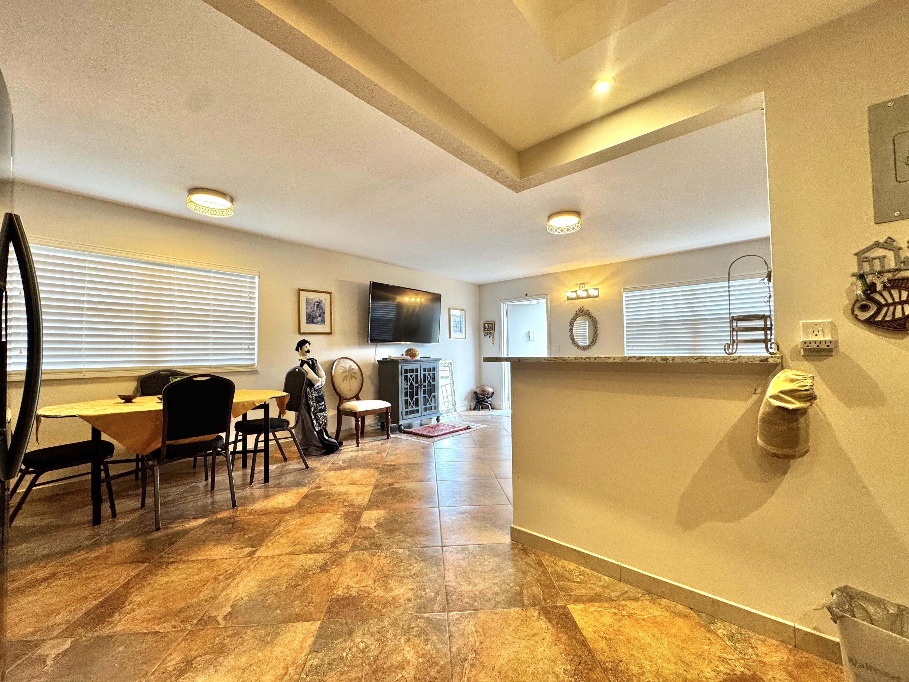 279 Saxony F, Unit 279 Delray Beach, FL 33446 - Photo 4 of 18 IMG_4090