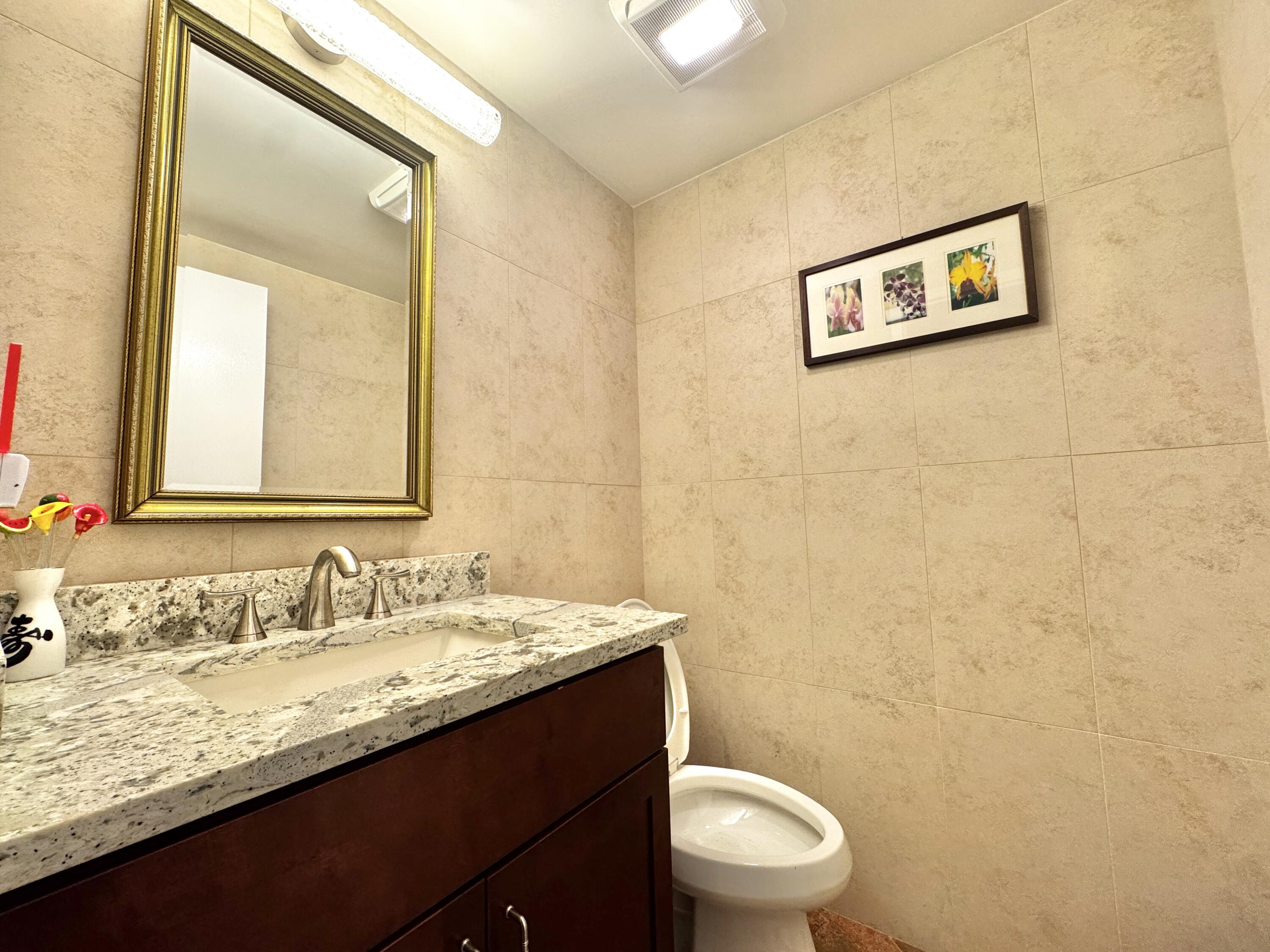 279 Saxony F, Unit 279 Delray Beach, FL 33446 - Photo 6 of 18 IMG_4092