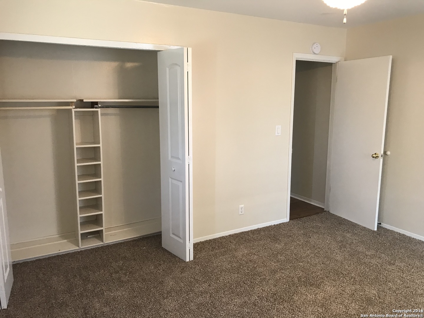 5874 Castle Run San Antonio, TX 78218 - Photo 18 of 22