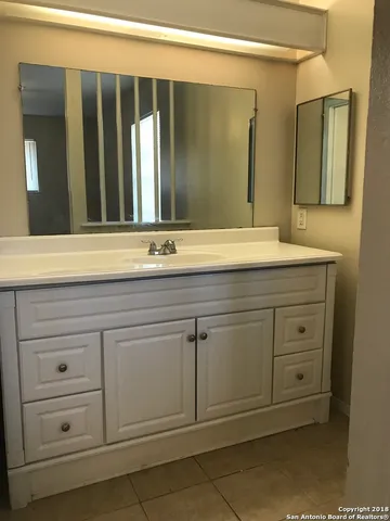 $1,400 | 5874 Castle Run, San Antonio, TX 78218