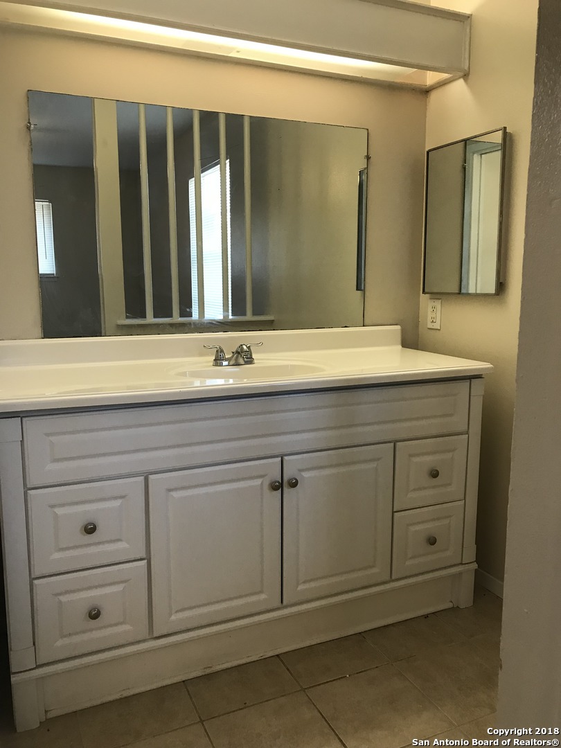 5874 Castle Run San Antonio, TX 78218 - Photo 20 of 22