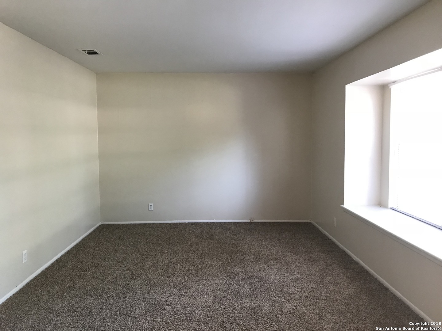 5874 Castle Run San Antonio, TX 78218 - Photo 4 of 22