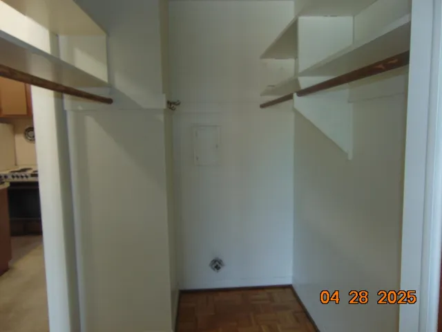 $75,000 | 2915 West 13 Mile Road, Unit 308, Royal Oak, MI 48073