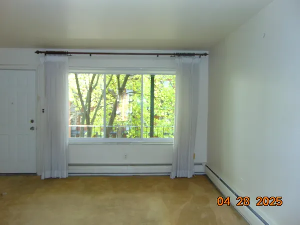 $75,000 | 2915 West 13 Mile Road, Unit 308, Royal Oak, MI 48073