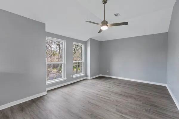 $2,400 | 700 Creekmont Drive, Round Rock, TX 78681