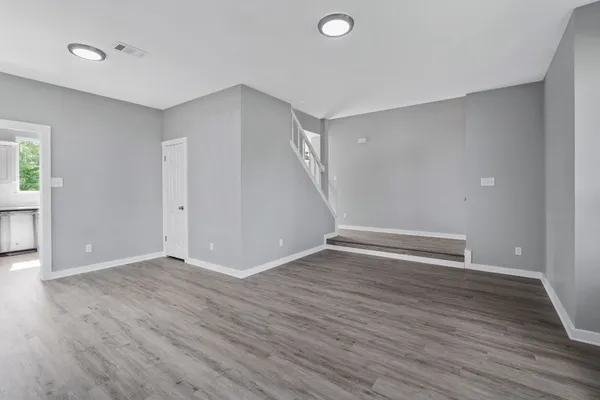 $2,400 | 700 Creekmont Drive, Round Rock, TX 78681