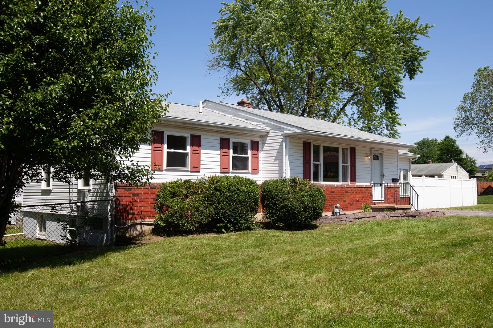 1 Cornwall Road New Castle, DE 19720 - Photo 3 of 32 Gallery Image 3