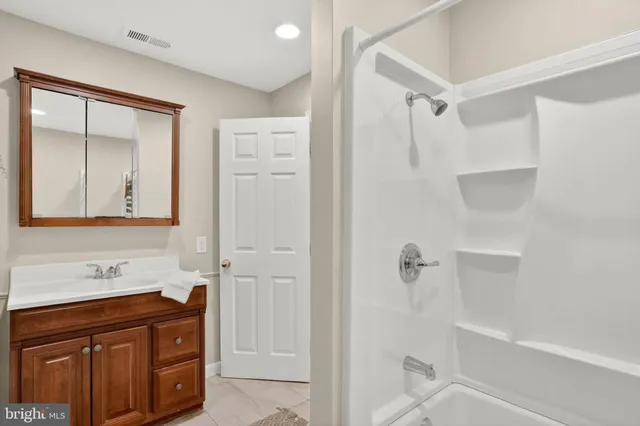 $949,900 | 333 Sturtons Lane, Pasadena, MD 21122