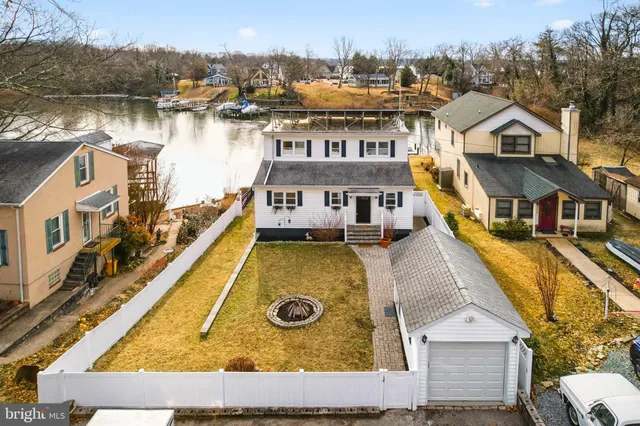 $949,900 | 333 Sturtons Lane, Pasadena, MD 21122