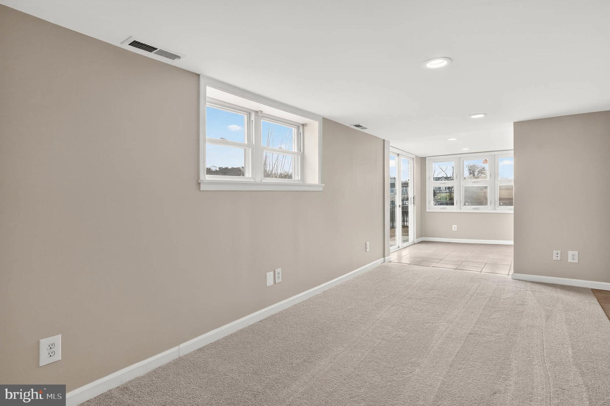 333 Sturtons Lane Pasadena, MD 21122 - Photo 32 of 46 New carpet