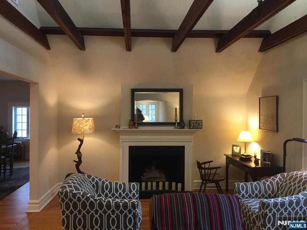 1 Laurel Place Montclair, NJ 07043 - Photo 6 of 24