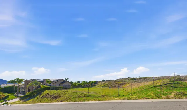 $700,000 | 6920 Calle Dia, Camarillo, CA 93012