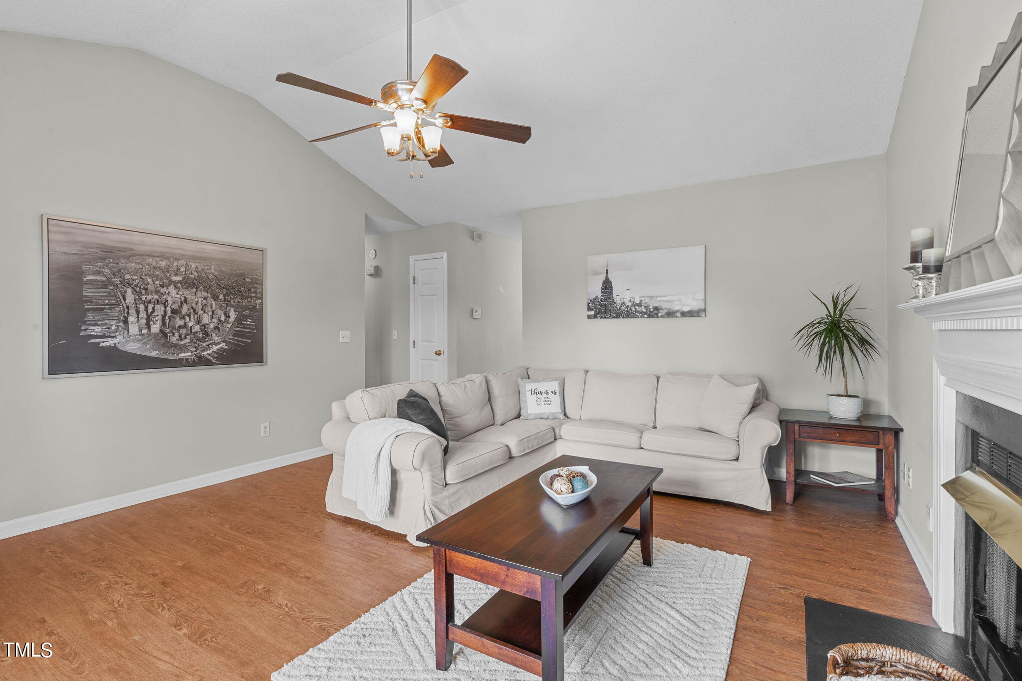 Undisclosed Address Garner, NC 27529 - Photo 7 of 31 a living room with furniture