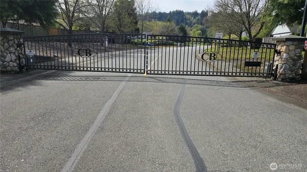 $725,000 | 14519 144th Avenue East, Orting, WA 98360