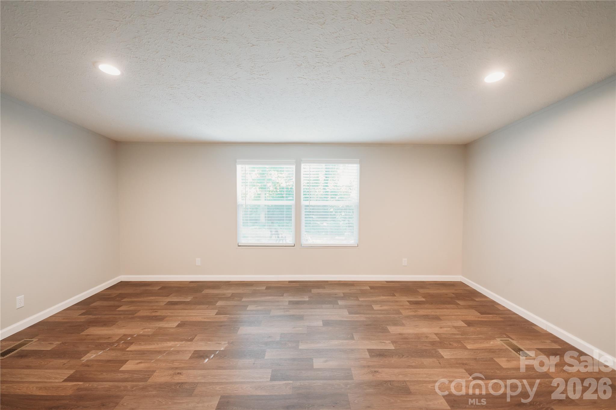 17 Hickory Acres Road Hendersonville, NC 28792 - Photo 20 of 43