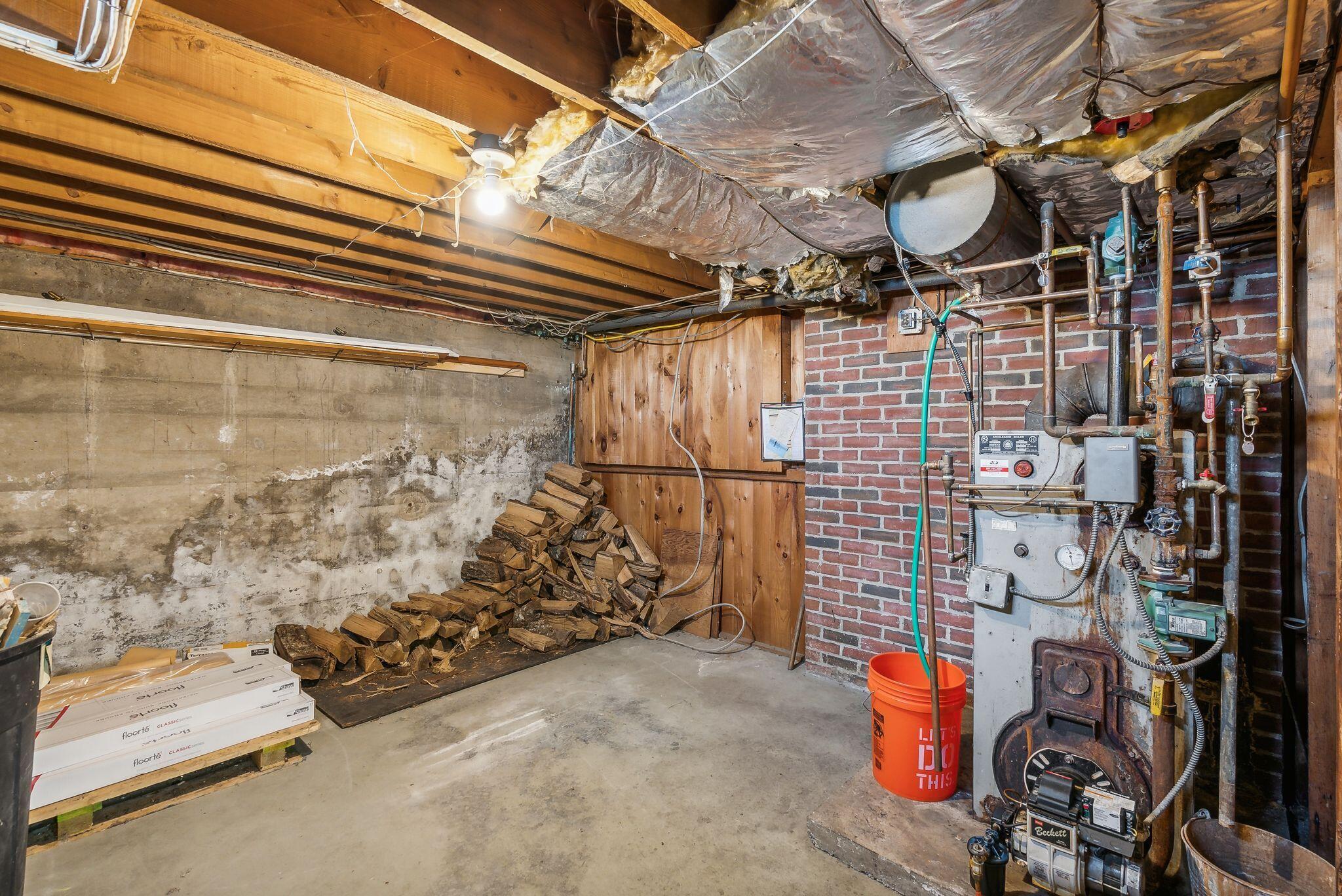 33 Birch Road Auburn, ME 04210 - Photo 22 of 27 22_DSC00458