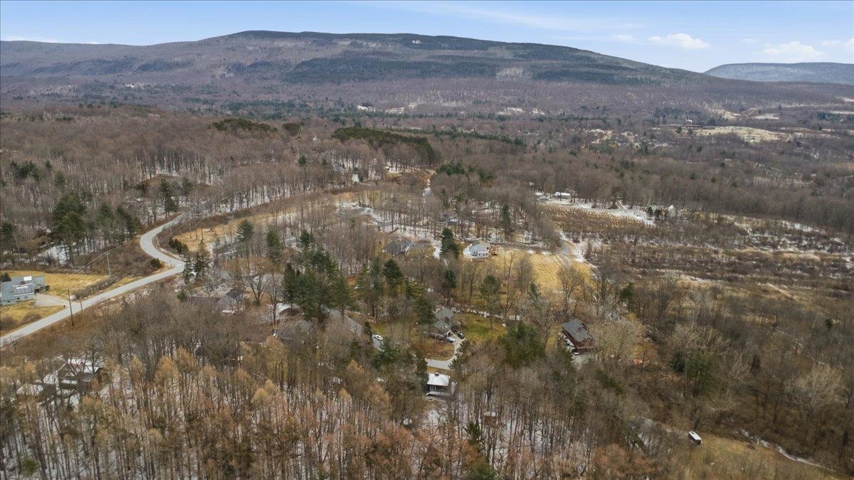 93 Russett Drive Bennington, VT 05201 - Photo 34 of 35