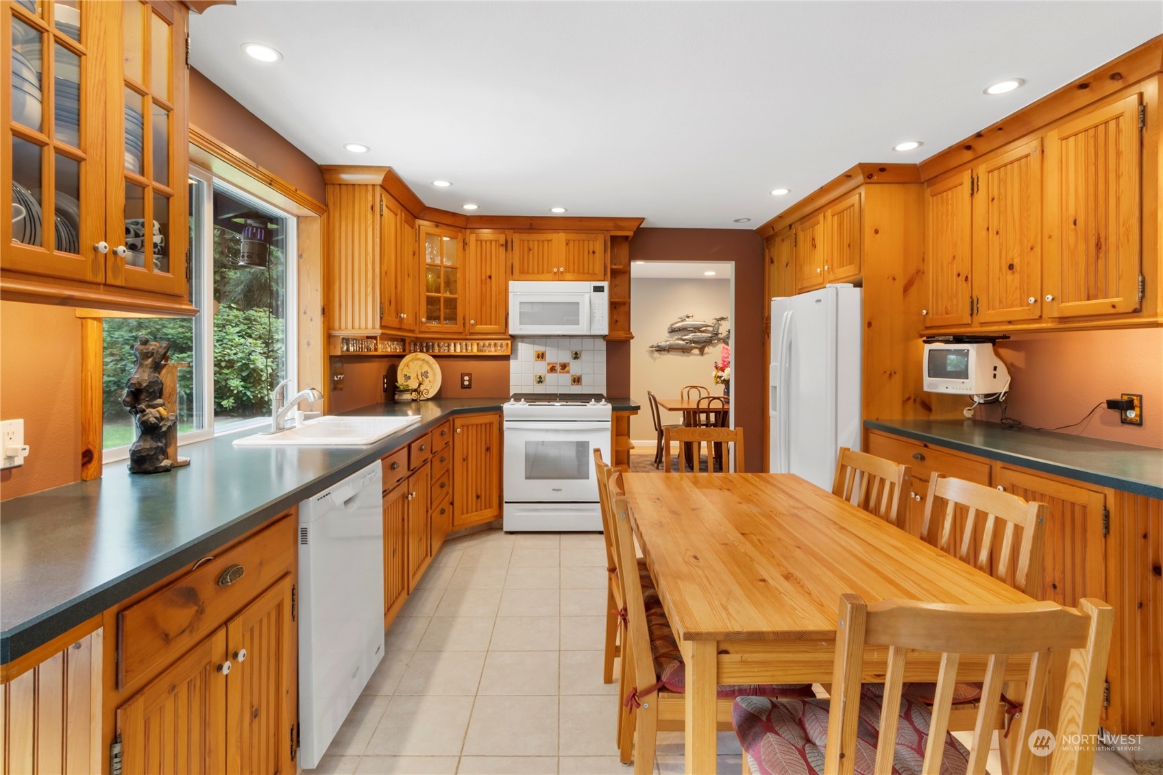 14574 167th Place Southeast Renton, WA 98059 - Photo 10 of 32 Gallery Image 10