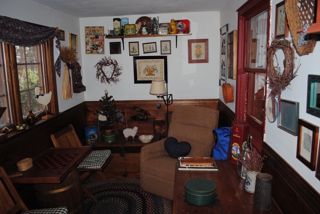 42 North Cottage Road Holland, MA 01521 - Photo 4 of 15