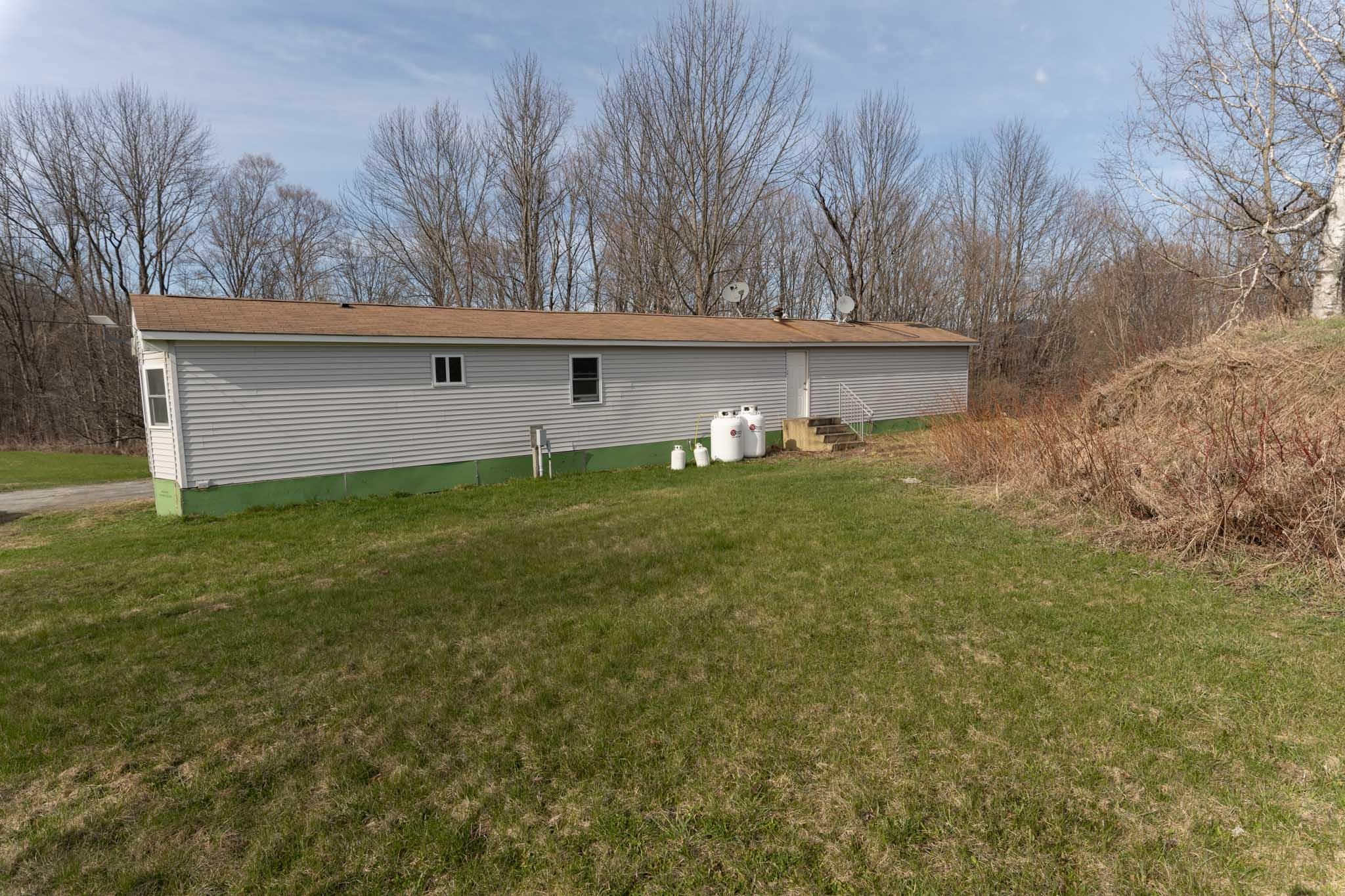 831 McCarthy Road Williamstown, VT 05654 - Photo 18 of 21